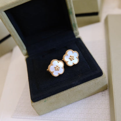 [Royal Jewelry]LUCKY PINK GOLD WHITE MOP EARRINGS