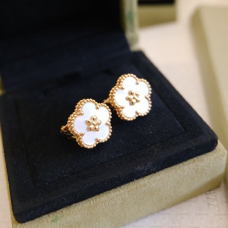 [Royal Jewelry]LUCKY PINK GOLD WHITE MOP EARRINGS