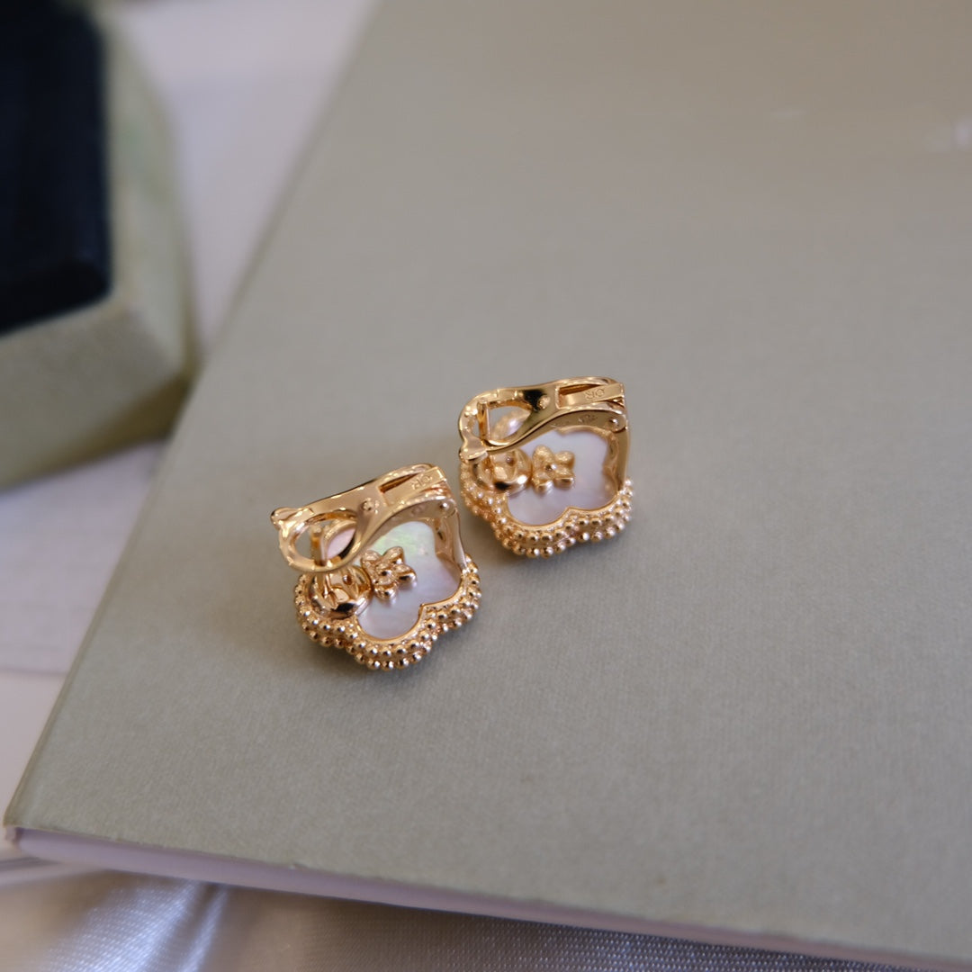 [Royal Jewelry]LUCKY PINK GOLD WHITE MOP EARRINGS