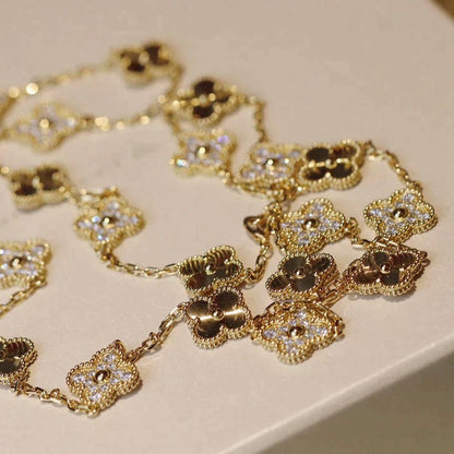 [Royal Jewelry]CLOVER 20モチーフ レーザーダイヤモンドネックレス