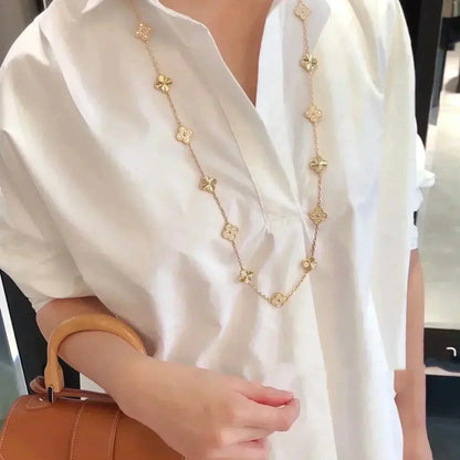 [Royal Jewelry]CLOVER 20モチーフ レーザーダイヤモンドネックレス