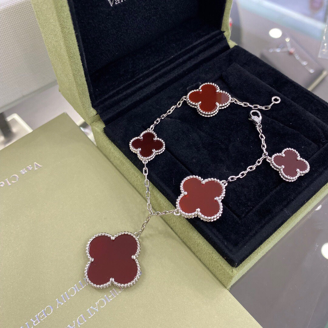 [Royal Jewelry]CLOVER 5 MOTIFS SIVLER CARNELIAN BRACELET