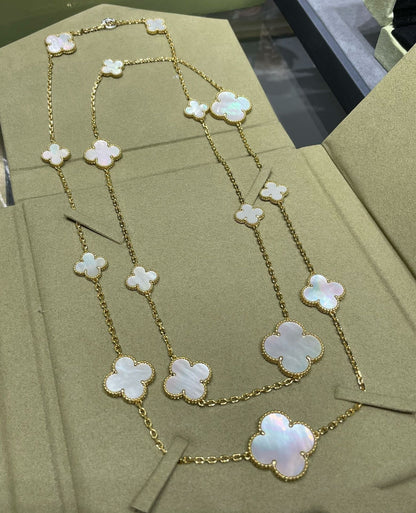 [Royal Jewelry]クローバー16モチーフホワイトマザーオブパールゴールドネックレス