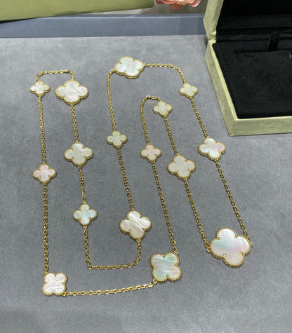 [Royal Jewelry]クローバー16モチーフホワイトマザーオブパールゴールドネックレス
