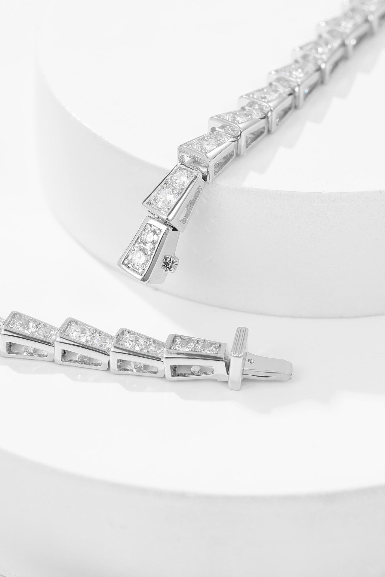 [Royal Jewelry]SERPENTI NECKLACE SILVER DIAMOND