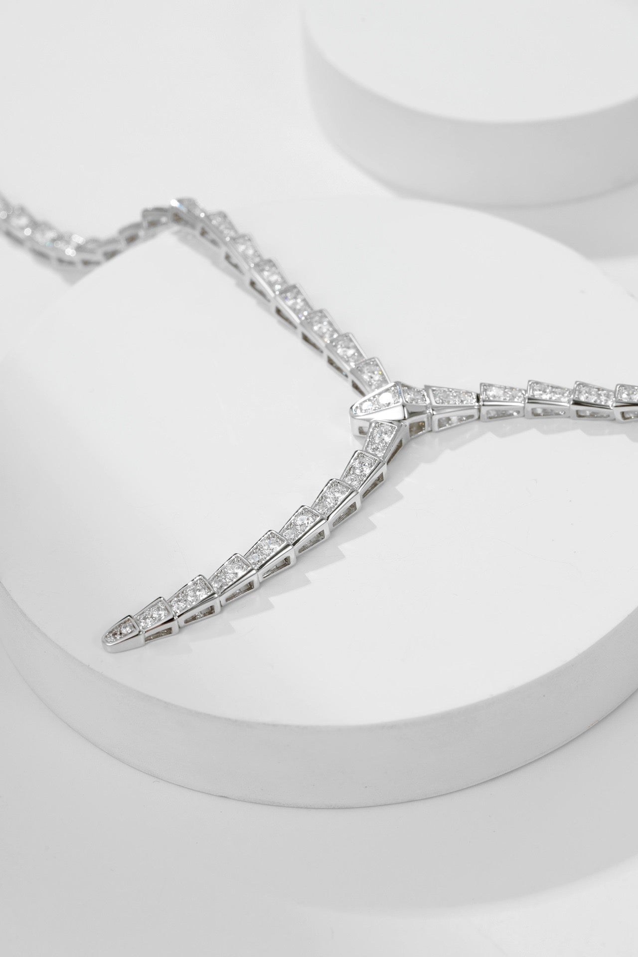 [Royal Jewelry]SERPENTI NECKLACE SILVER DIAMOND