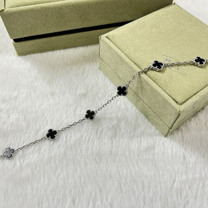 [Royal Jewelry]クローバー6モチーフ オニキスブレスレット