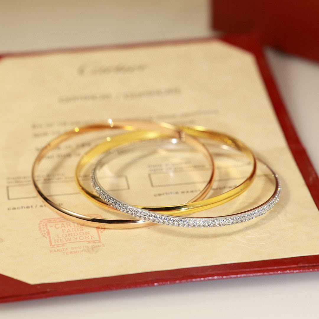 [ロイヤルジュエリー]トリニティ トリコロールゴールド スリーリング ブレスレット