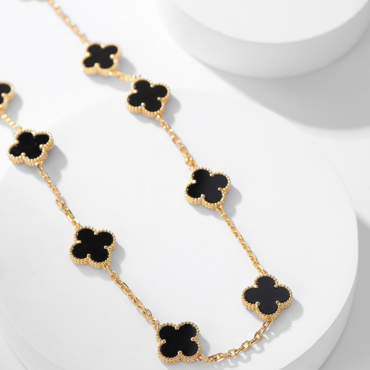 [Royal Jewelry]CLOVERS THE 10-MOTIFS ONYX NECKLACE