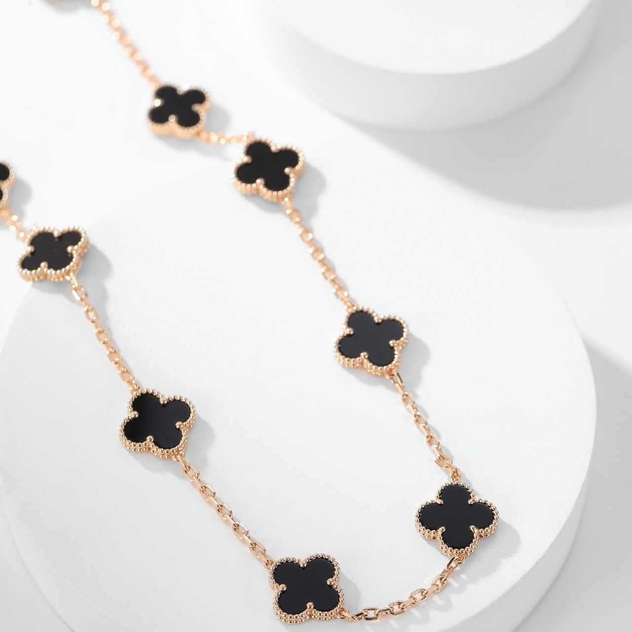 [Royal Jewelry]CLOVERS THE 10-MOTIFS ONYX NECKLACE
