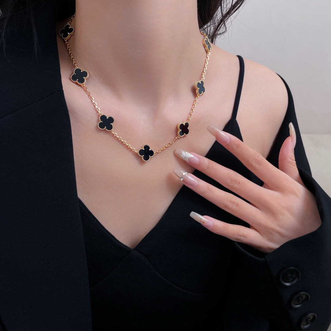 [Royal Jewelry]CLOVERS THE 10-MOTIFS ONYX NECKLACE