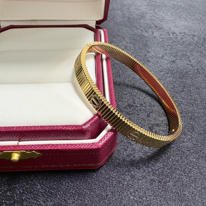 [ロイヤルジュエリー]ラブアンリミテッドブレスレット