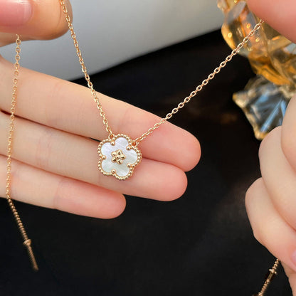 [Royal Jewelry]LUCKY  WHITE MOP  PLUM BLOSSOM NECKLACE
