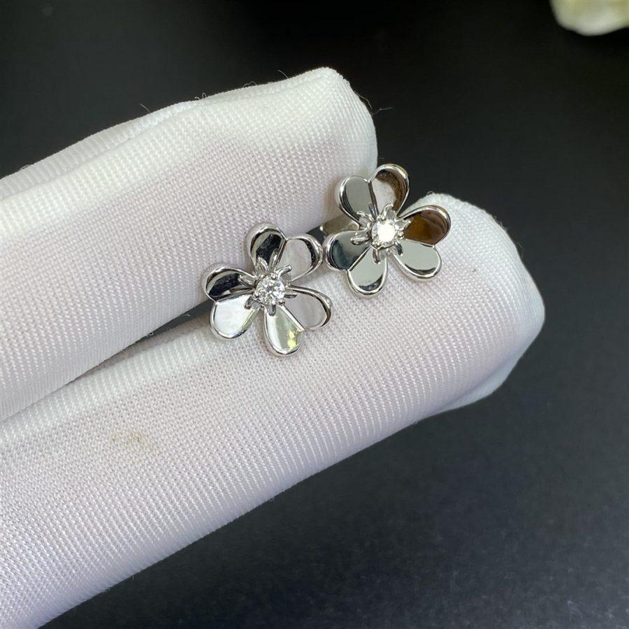 [Royal Jewelry]FRIVOLE MINI SILVER FLOWER EARRINGS
