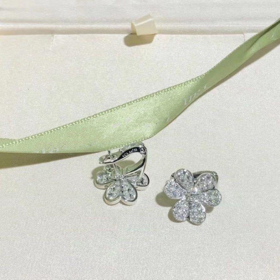 [Royal Jewelry]FRIVOLE SILVER FLOWER DIAMOND EARRINGS
