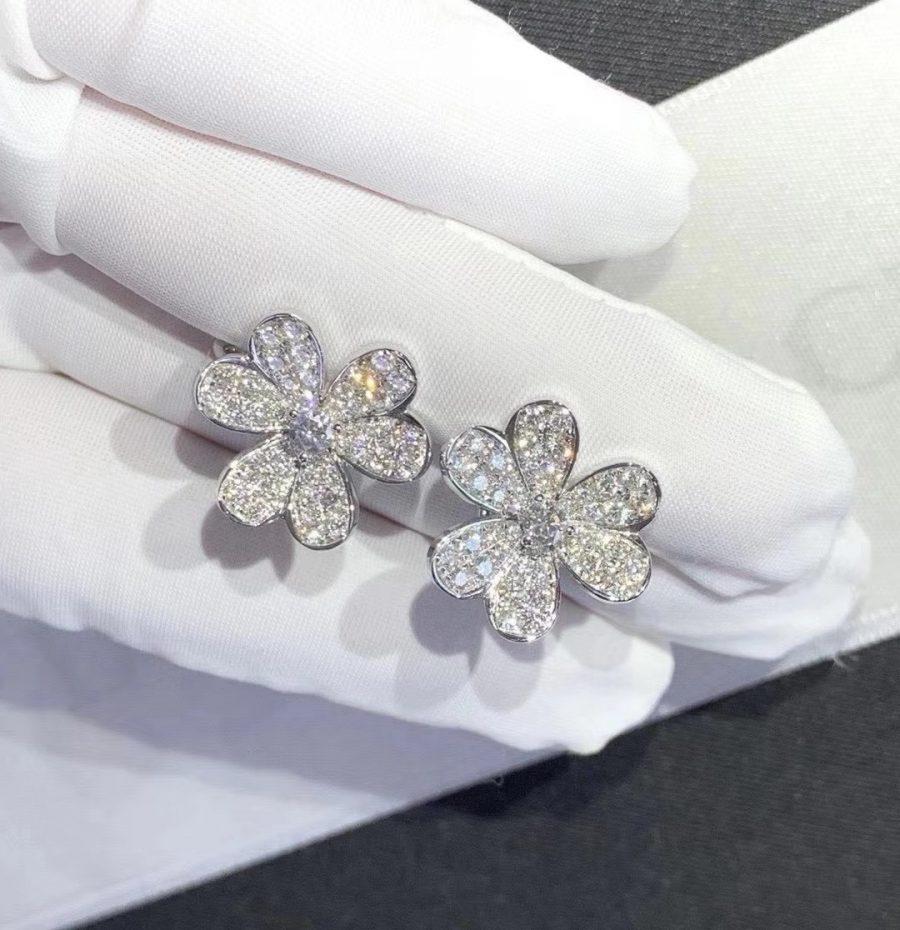 [Royal Jewelry]FRIVOLE SILVER FLOWER DIAMOND EARRINGS