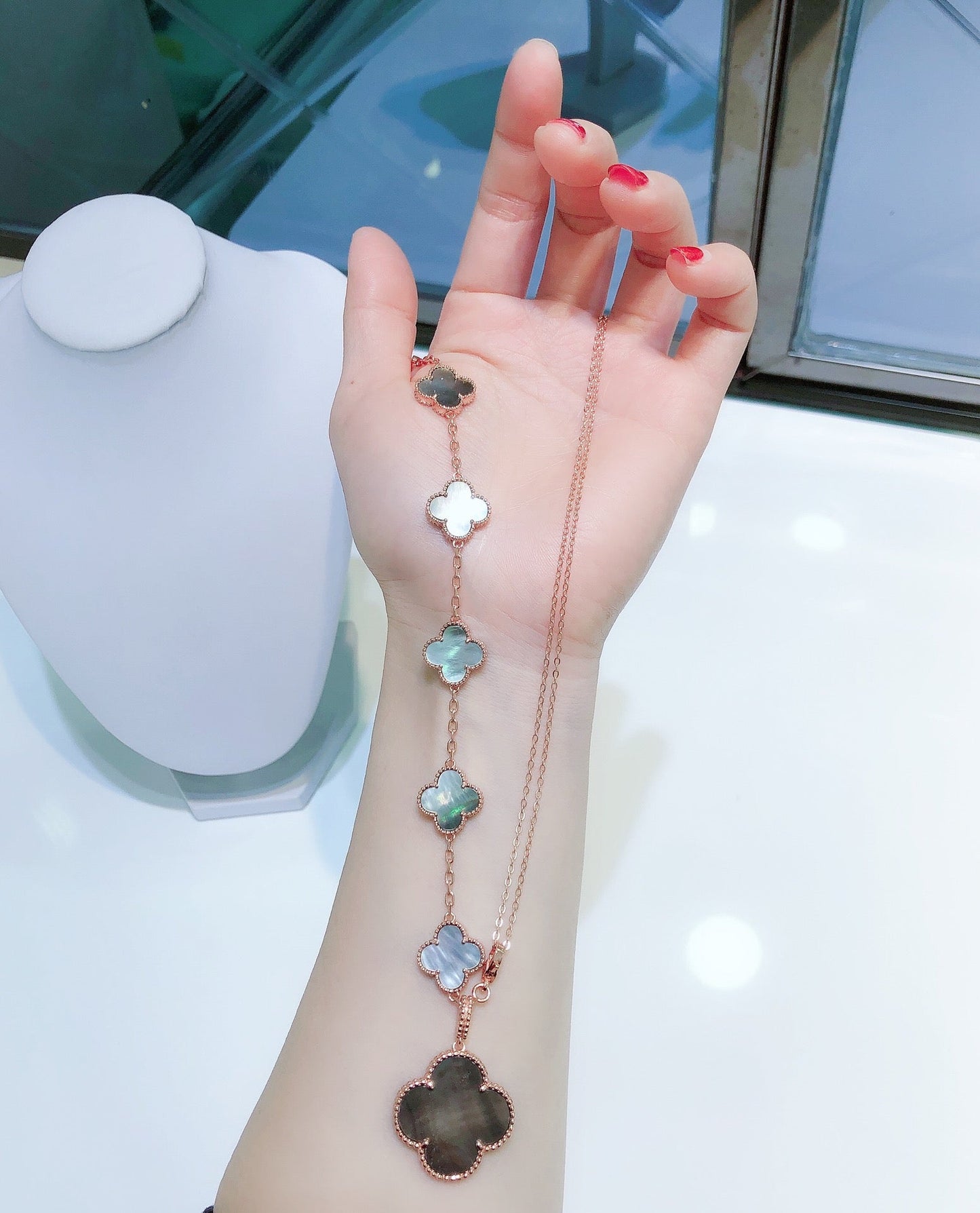 [Royal Jewelry]COMBINED BRACELET 5 MOTIFS AND NECKLACE DARK MOP ROSE GOLD